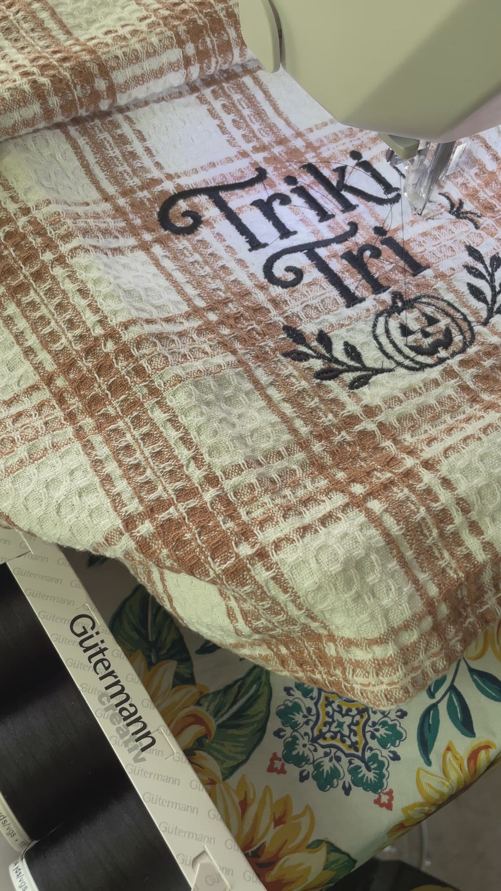 Triki Tri Decorative Kitchen Towels